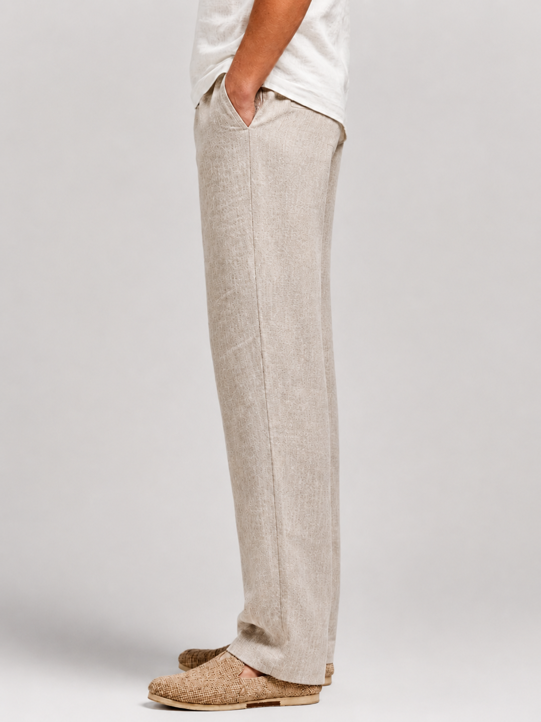 Men’s Pants with Straight Leg and Relaxed Fit