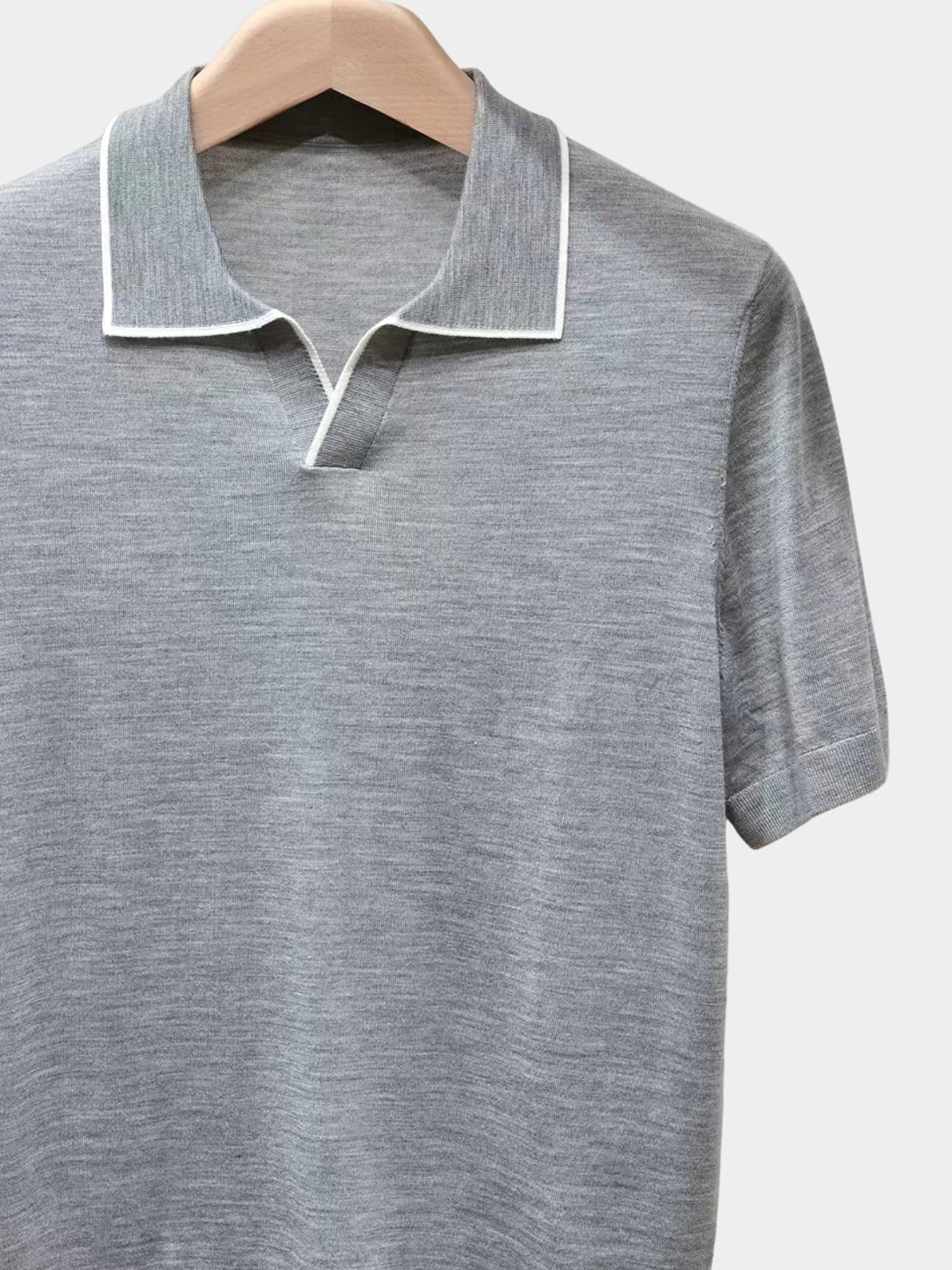 Men’s Polo Shirt with Contrast Collar